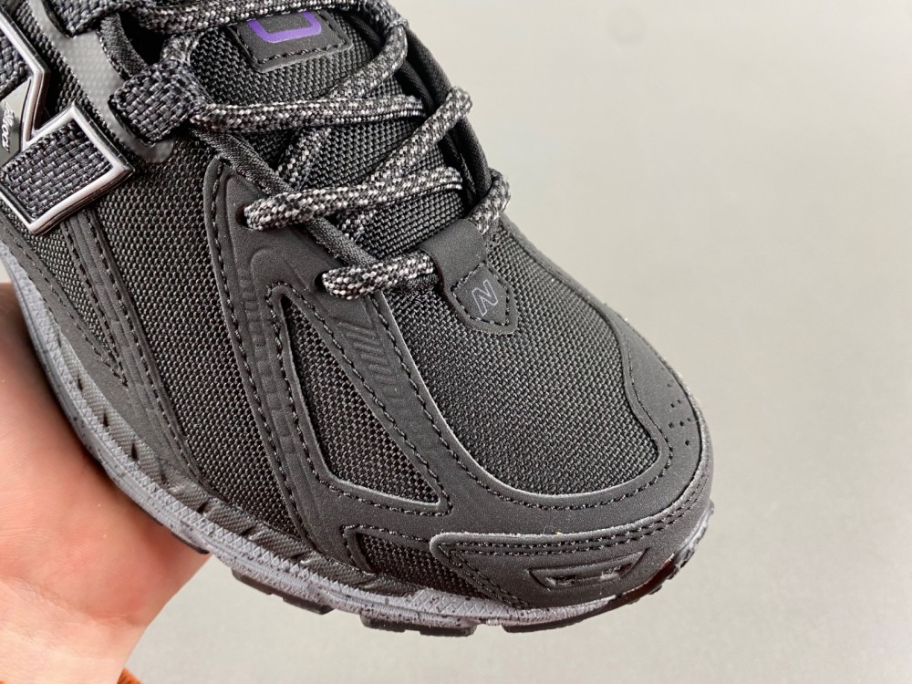 New Balance 1906R  M1906ROC