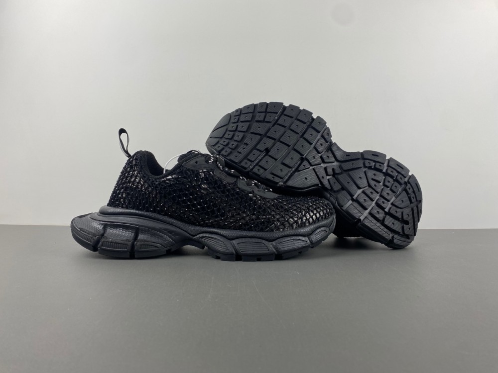 Balenciaga  Phantom Sneaker 788819 W3XFN 0120