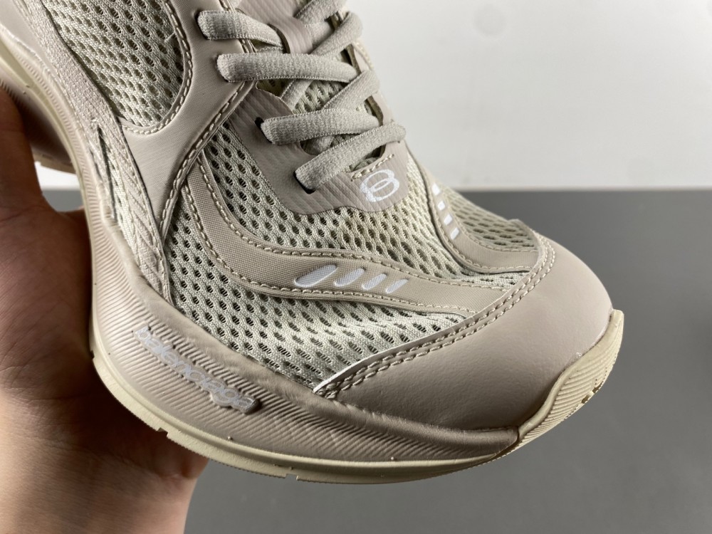 BALENCIAGA   793944 WFLGY 2000