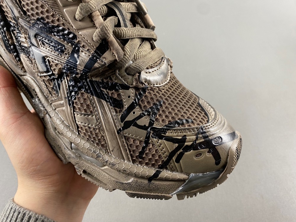 Balenciaga  677403W3RBQ 2010