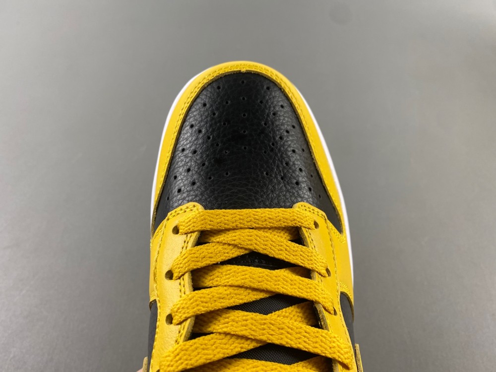 Nike Dunk High “Wu-Tang Clan”  HJ4320-001