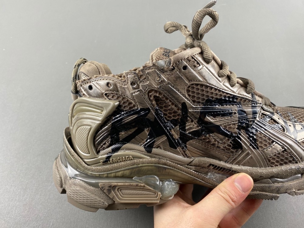 Balenciaga  677403W3RBQ 2010