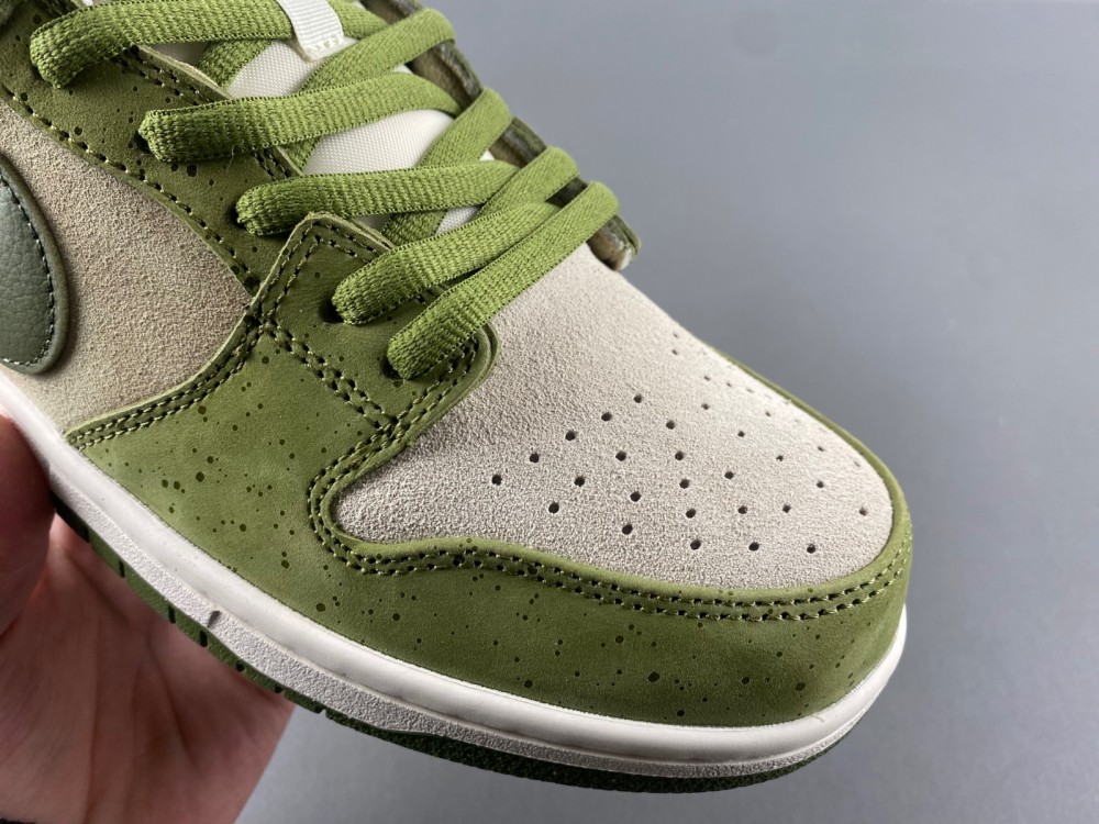 Yuto Horigome x Nike SB Dunk Low HF8022-300