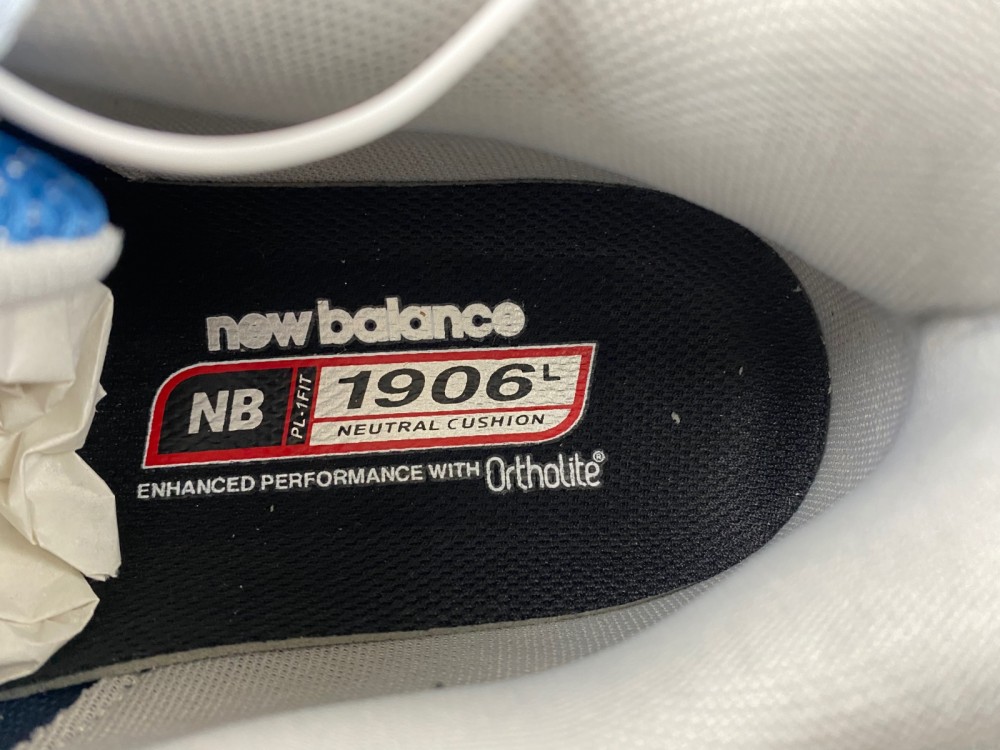 New Balance  U1906AB