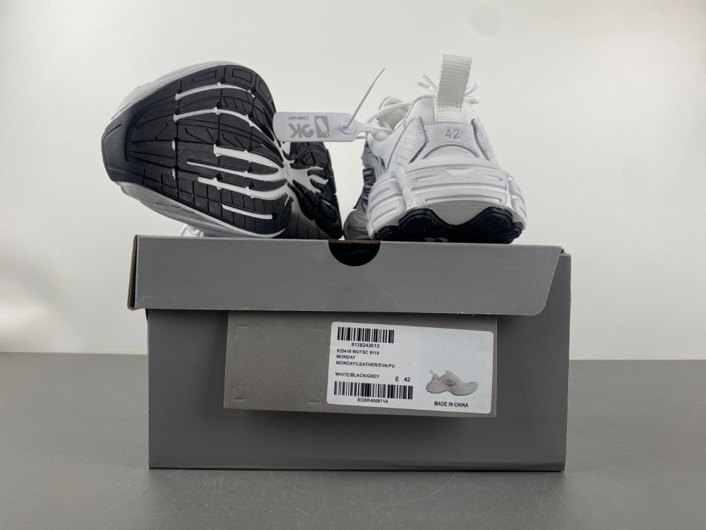 Balenciaga16代 MONDAY   号825418 WDTSC 9110