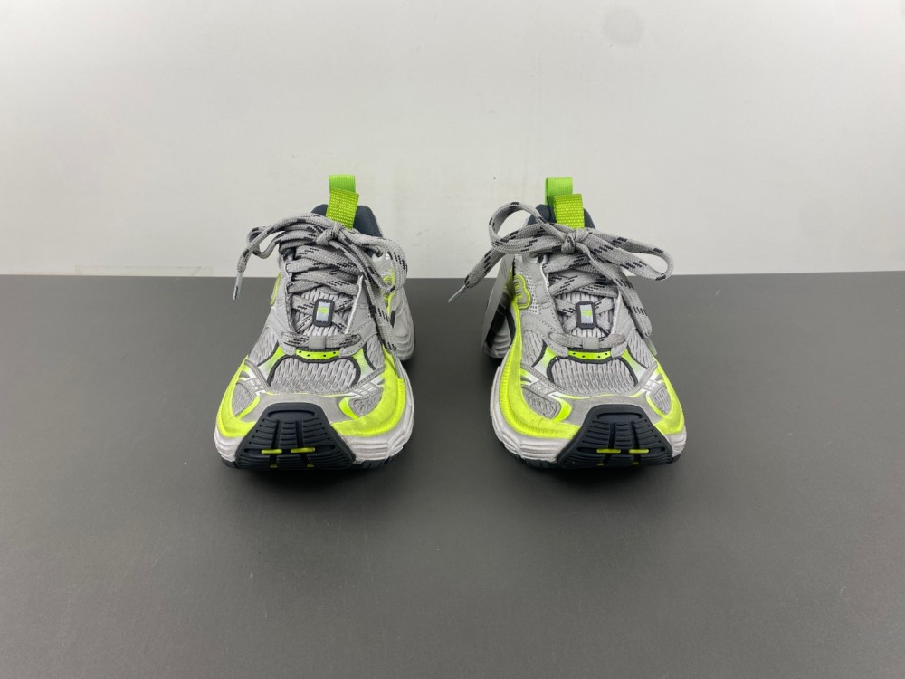 Balenciaga 911  815853 W2MV2 1937