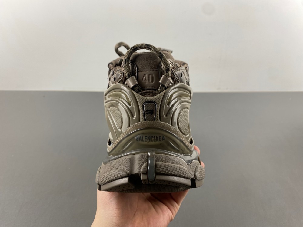 Balenciaga  677403W3RBQ 2010