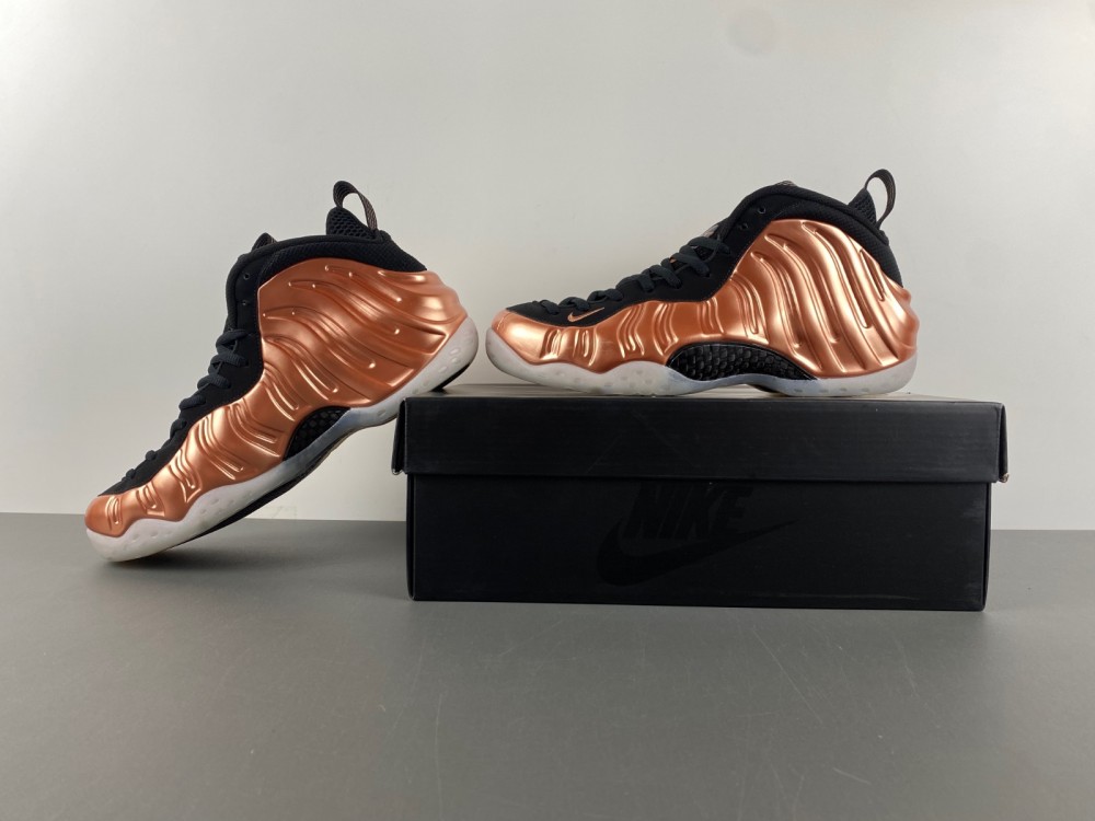 Nike Air Foamposite One “Metallic Copper”  FZ9902-001