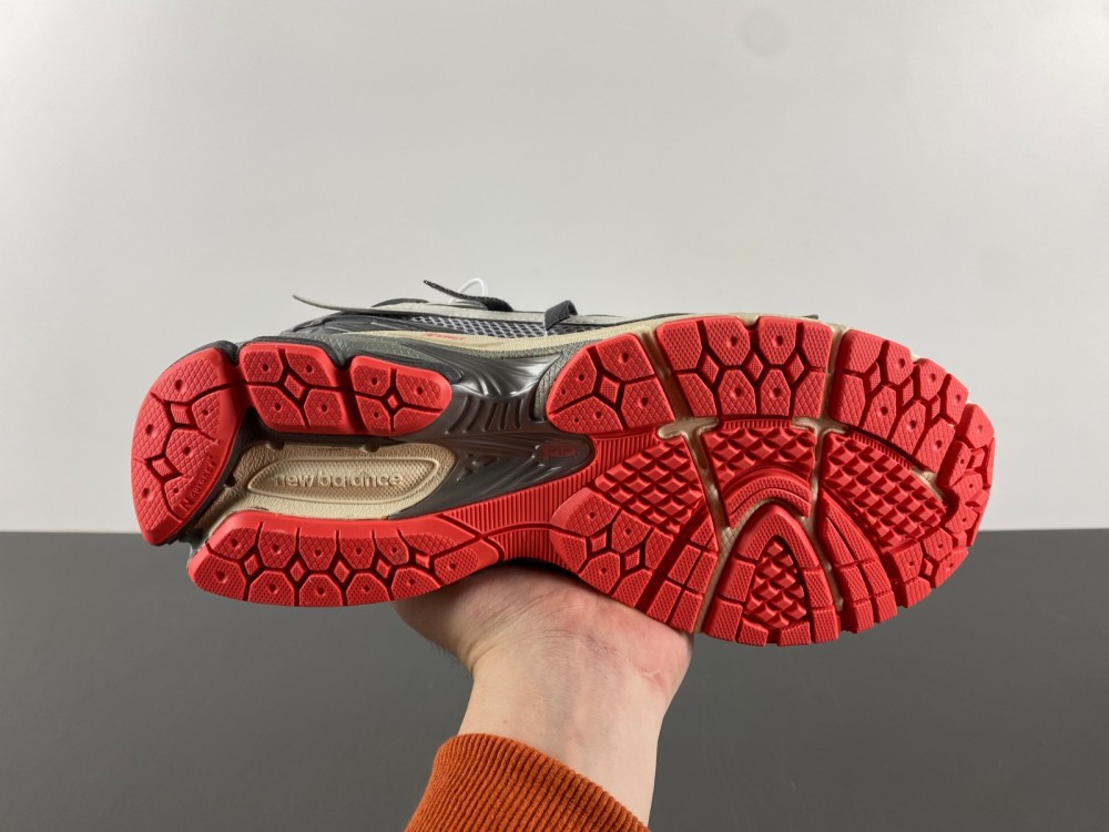 New Balance 1906R  U1906Ac