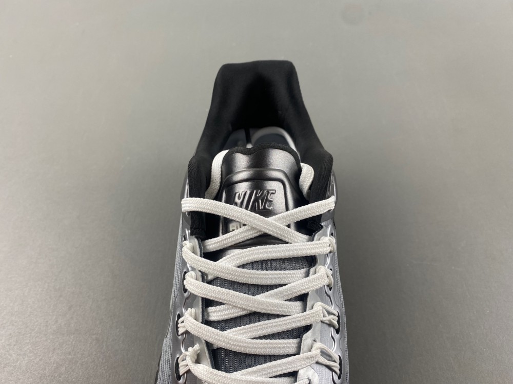 Nike Air Max 2013  HQ3481-099