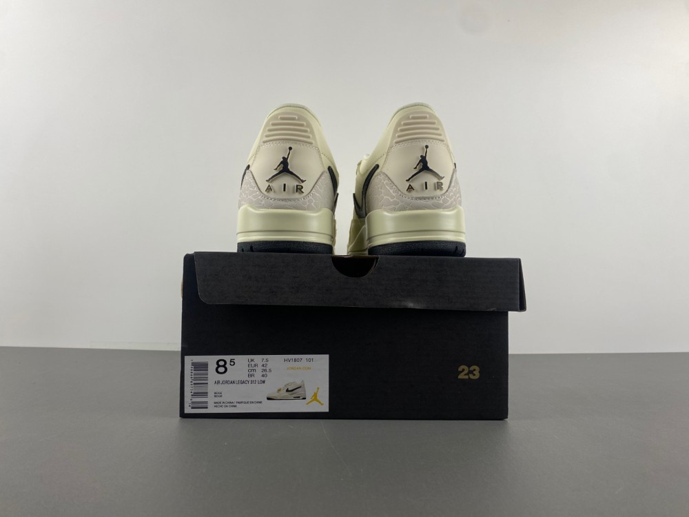 Air Jordan Legacy 312 Low HV1807-101
