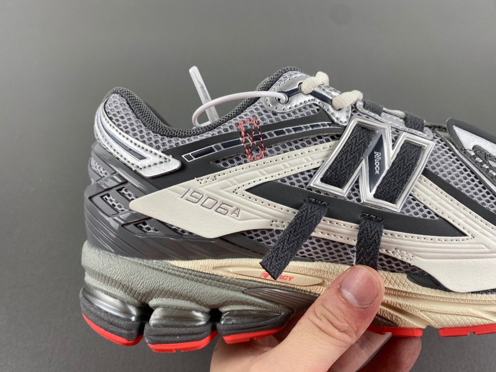 New Balance 1906R  U1906Ac