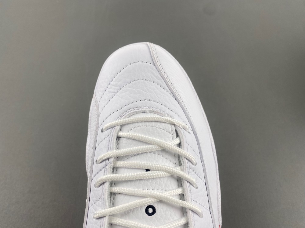 Air Jordan  CT8013-106