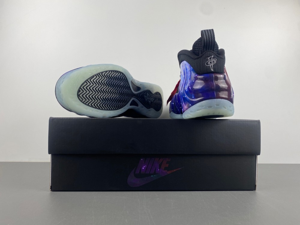 Nike Air Foamposite One “Galaxy”  FQ4303-400