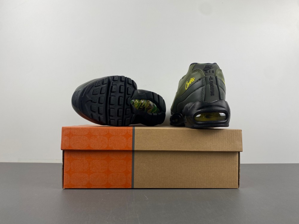 Corteiz x Air Max 95 SP FB2709-300
