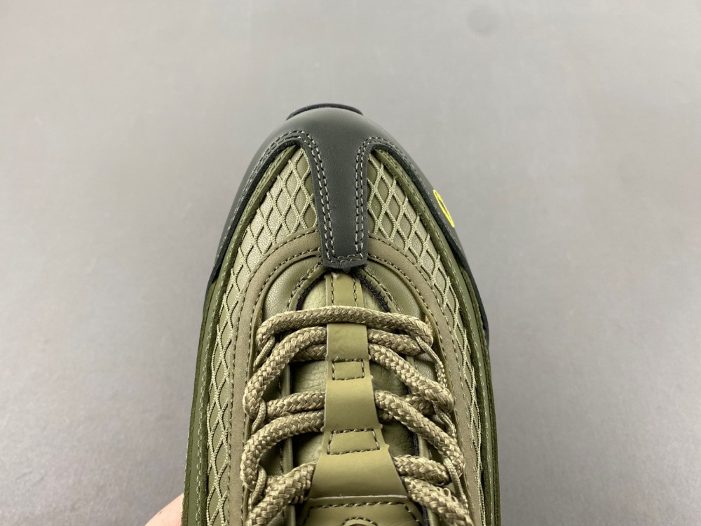Corteiz x Air Max 95 SP FB2709-300