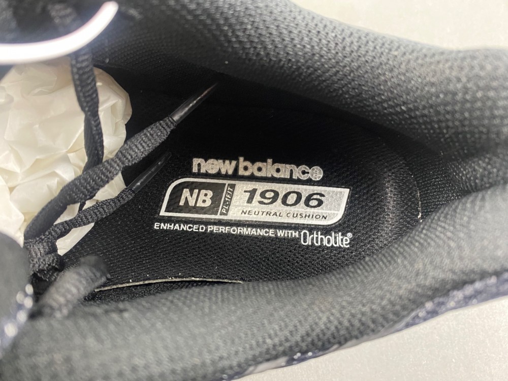 New Balance 1906  U1906WFD