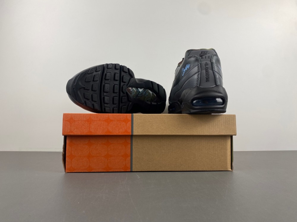 Corteiz x Air Max 95 SP  FB2709-002