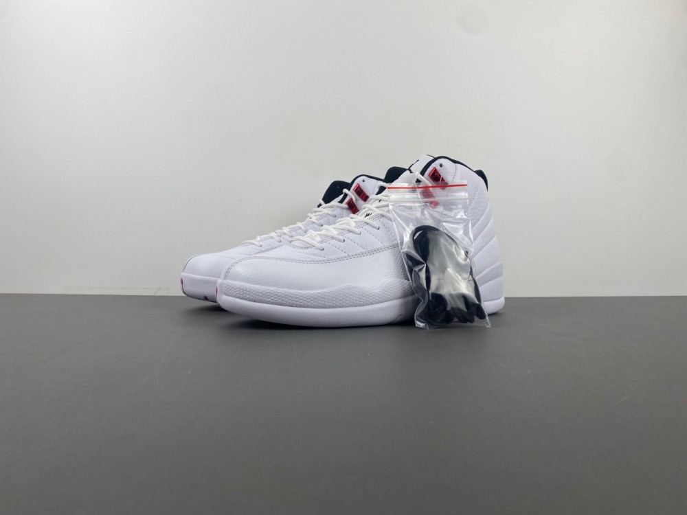 Air Jordan  CT8013-106