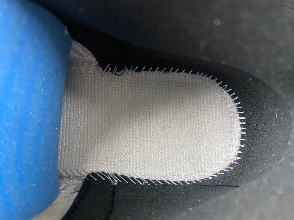 Air Jordan  CT8013-106