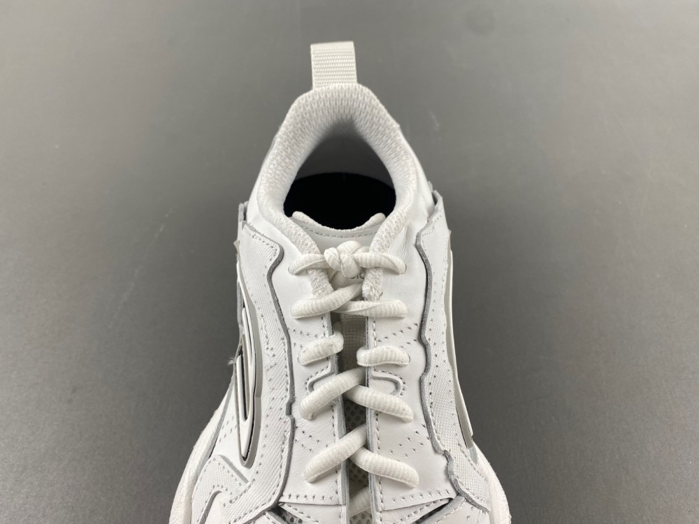 Balenciaga16 MONDAY  825418 WDTSC 9110