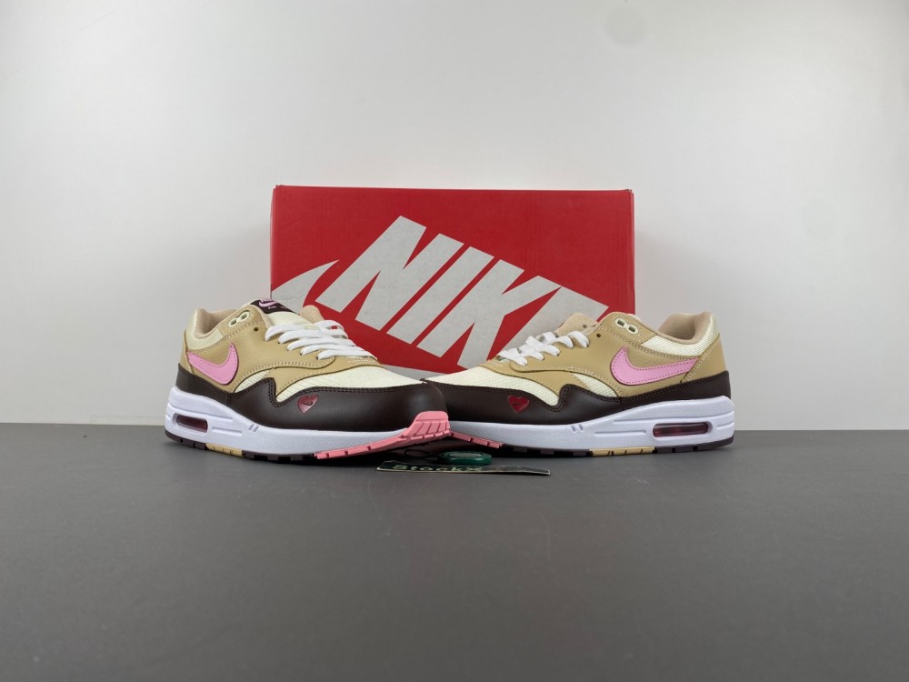 Wmns Air Max 1 FZ4346-200