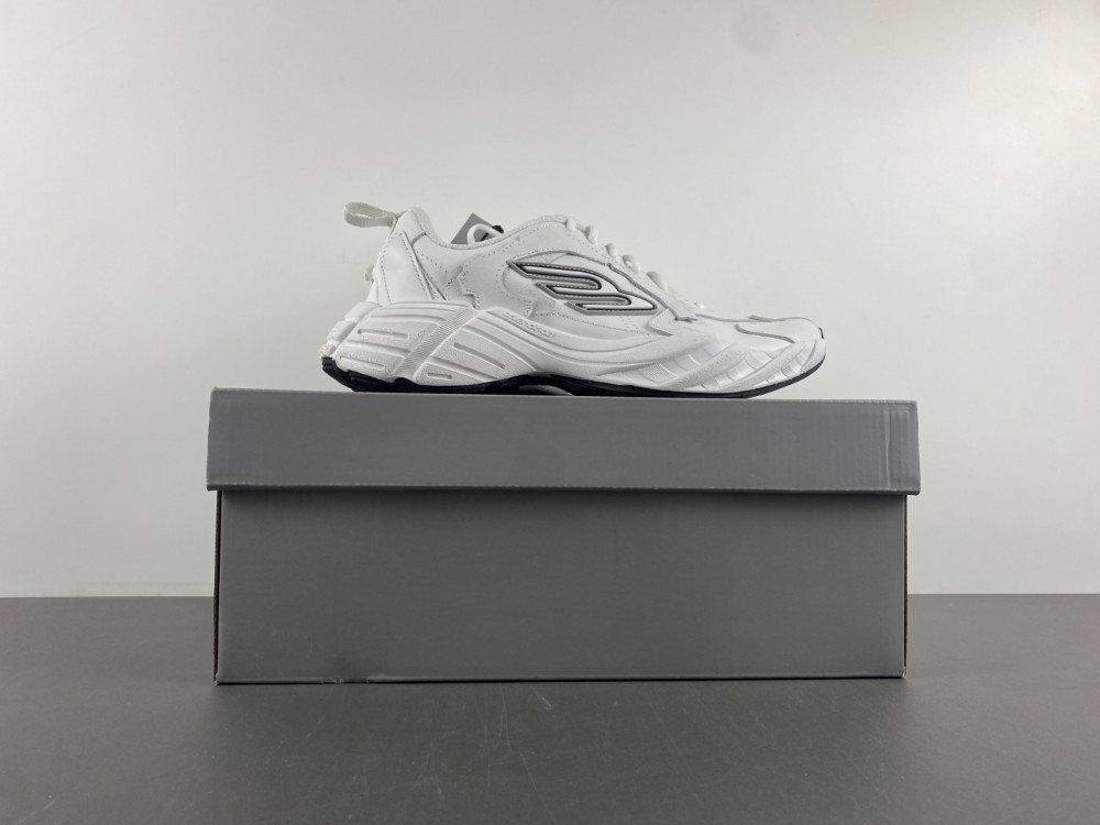 Balenciaga16 MONDAY  825418 WDTSC 9110