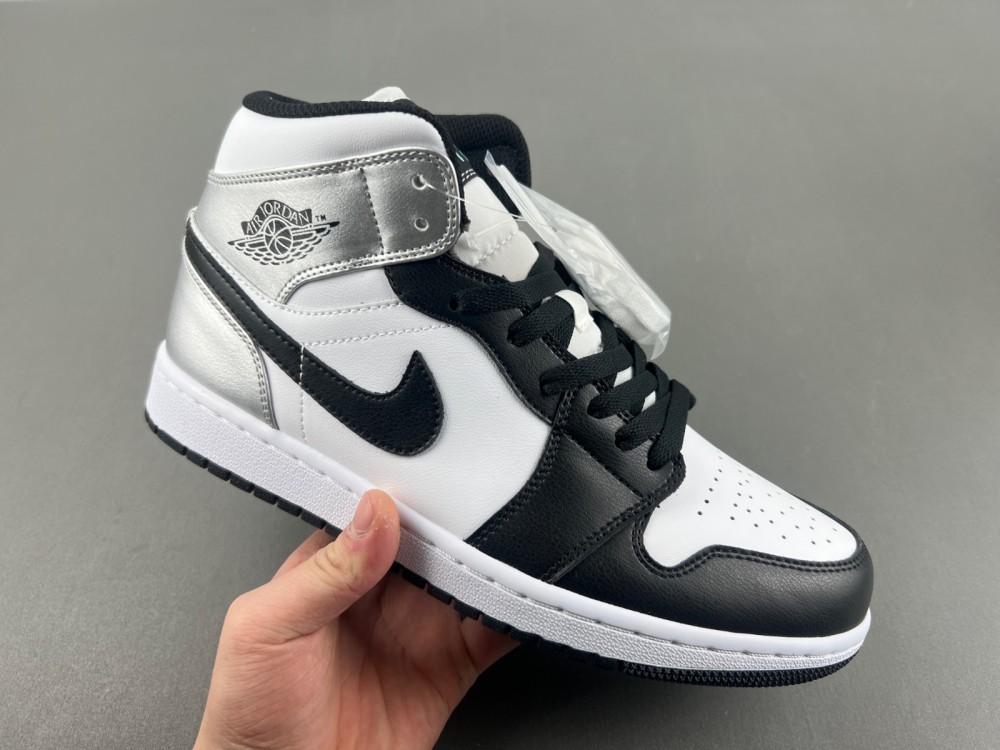 Air Jordan 1 Low  5553558-131
