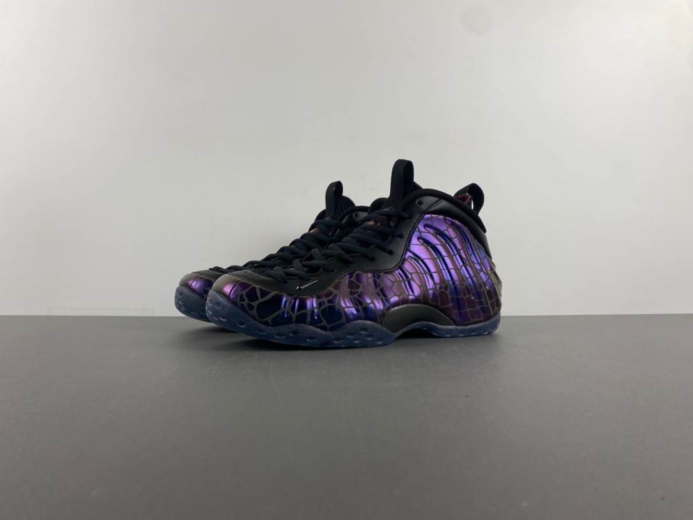 TEKKEN 8 x Nike Air Foamposite One “Kazuya Mishima”  FQ9050-400