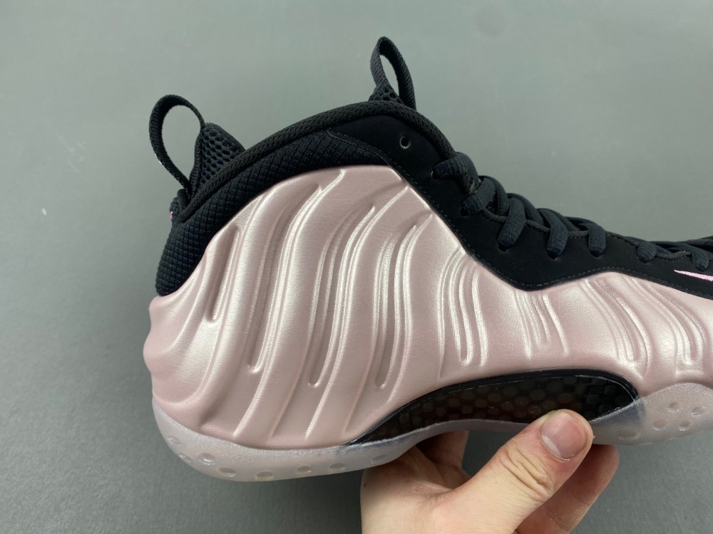 Nike Air Foamposite One “DMV”  HJ4187-001