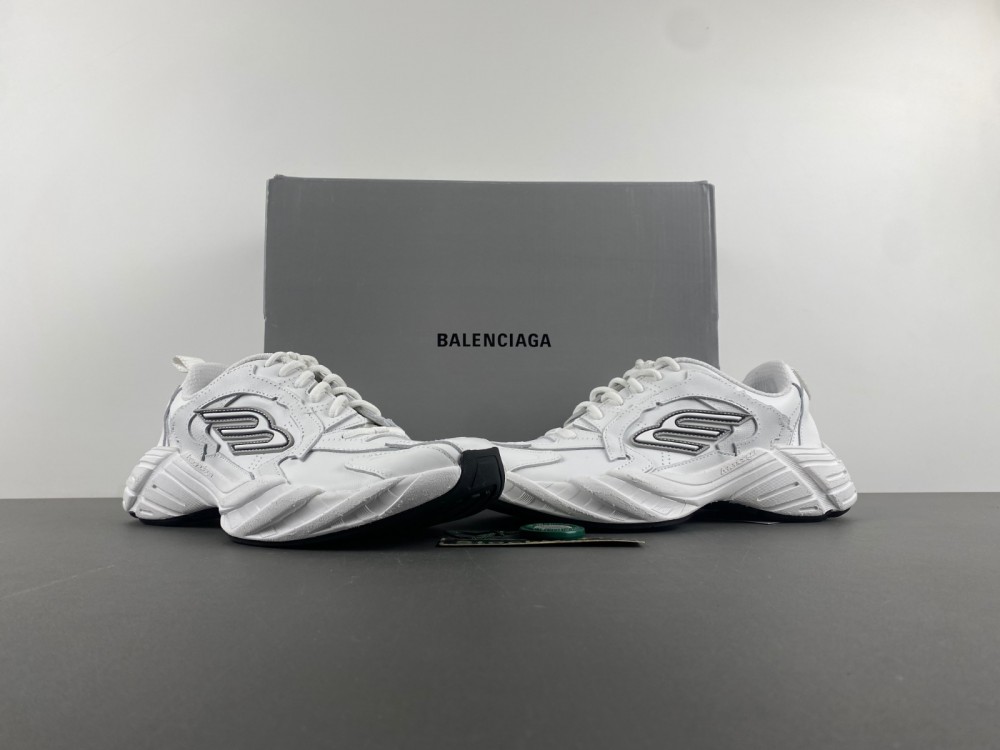 Balenciaga16 MONDAY  825418 WDTSC 9110