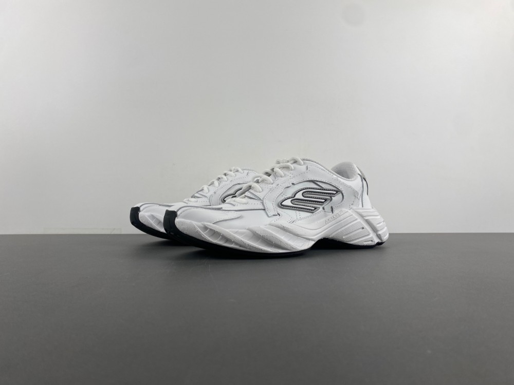 Balenciaga16 MONDAY  825418 WDTSC 9110