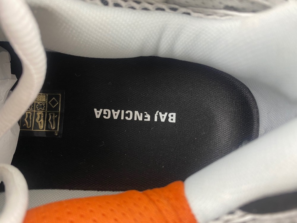 Balenciaga 772774-W3RBW-9168