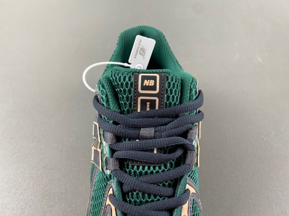 New Balance 1906  M1906RZM