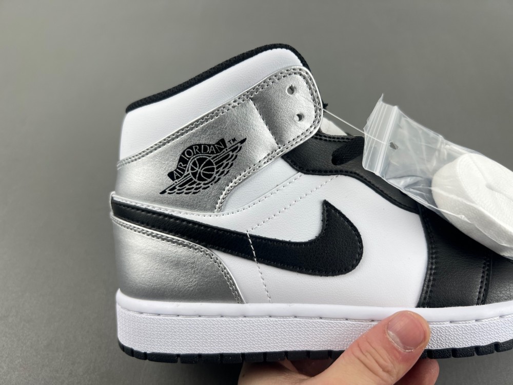 Air Jordan 1 Low  5553558-131