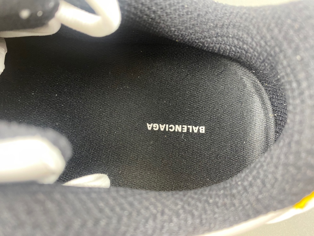 Balenciaga16  MONDAY  825418 WDWTS 1971