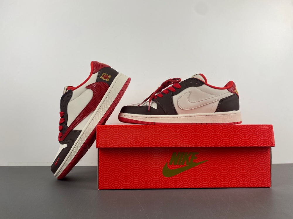 Fragment x Travis Scott x   Air Jordan 1 Low  CH6336-020