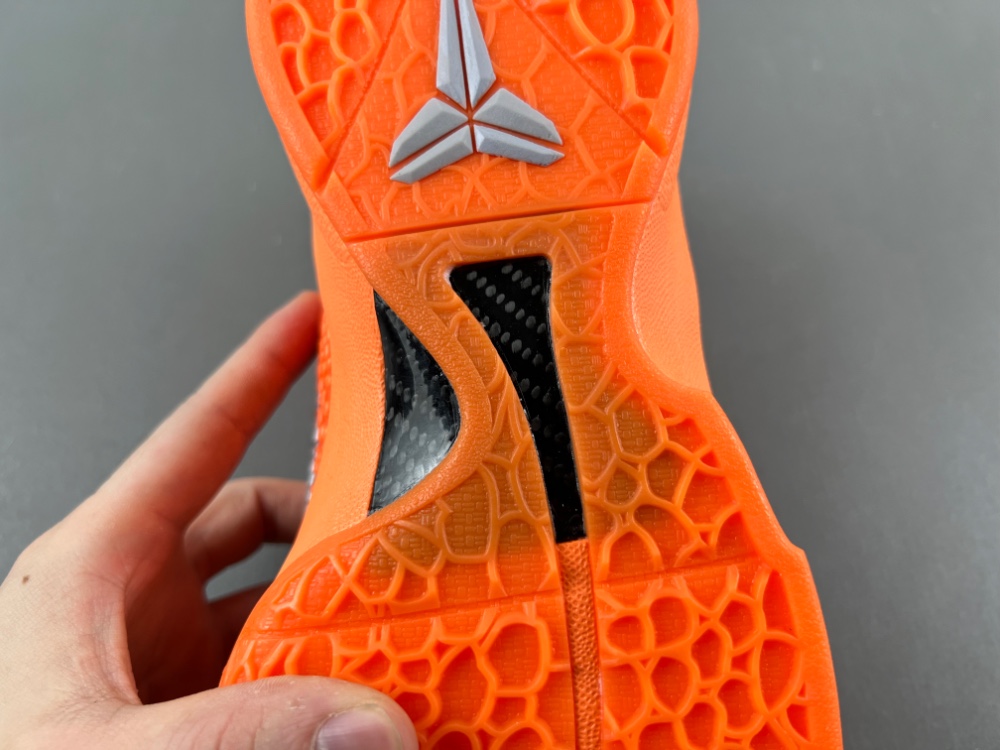 NIKE ZOOM KOBE 6  PE2025-105