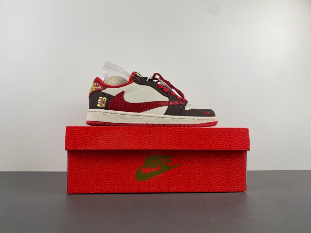 Fragment x Travis Scott x   Air Jordan 1 Low  CH6336-020