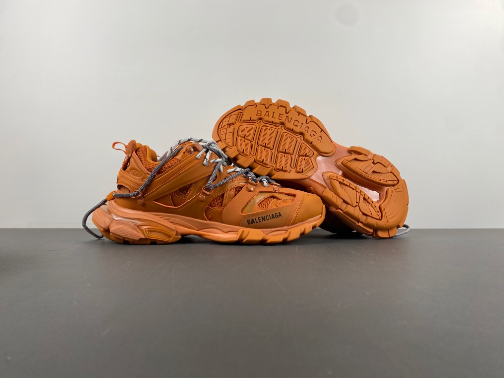 Balenciaga Track Trail Laces3.0  800592 WTRHK 7000