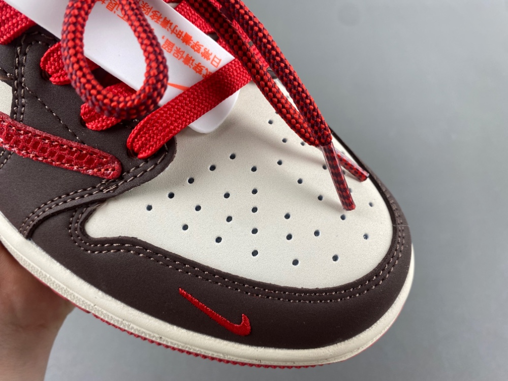 Fragment x Travis Scott x   Air Jordan 1 Low  CH6336-020
