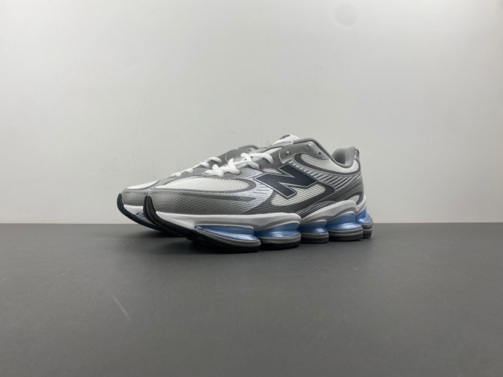 BALANCE 2000 SHOX NIKE