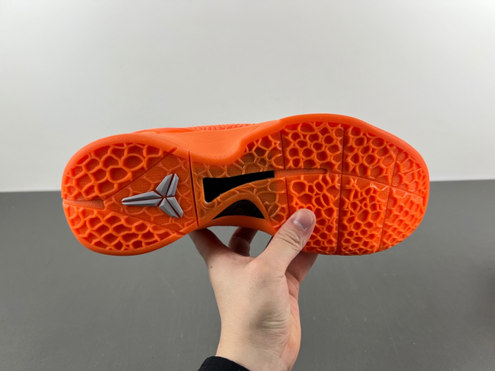 NIKE ZOOM KOBE 6  PE2025-105