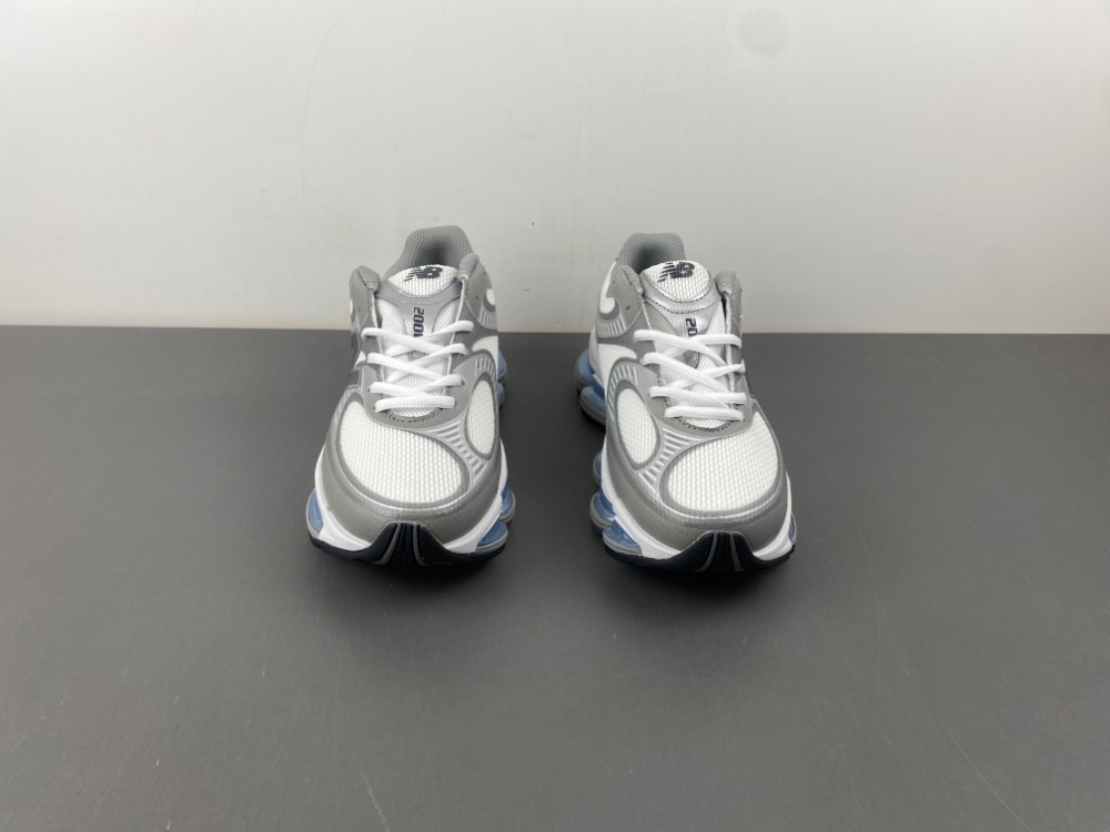 BALANCE 2000 SHOX NIKE