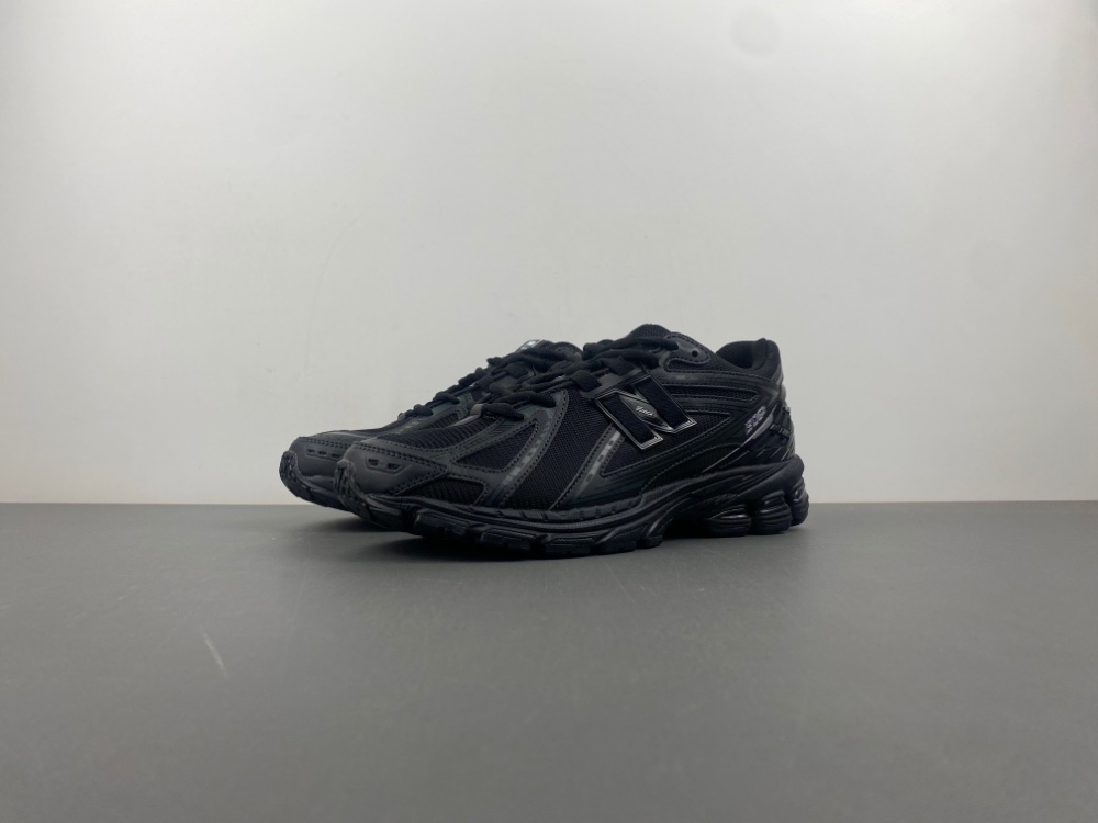 New Balance 1906  M1906RBB
