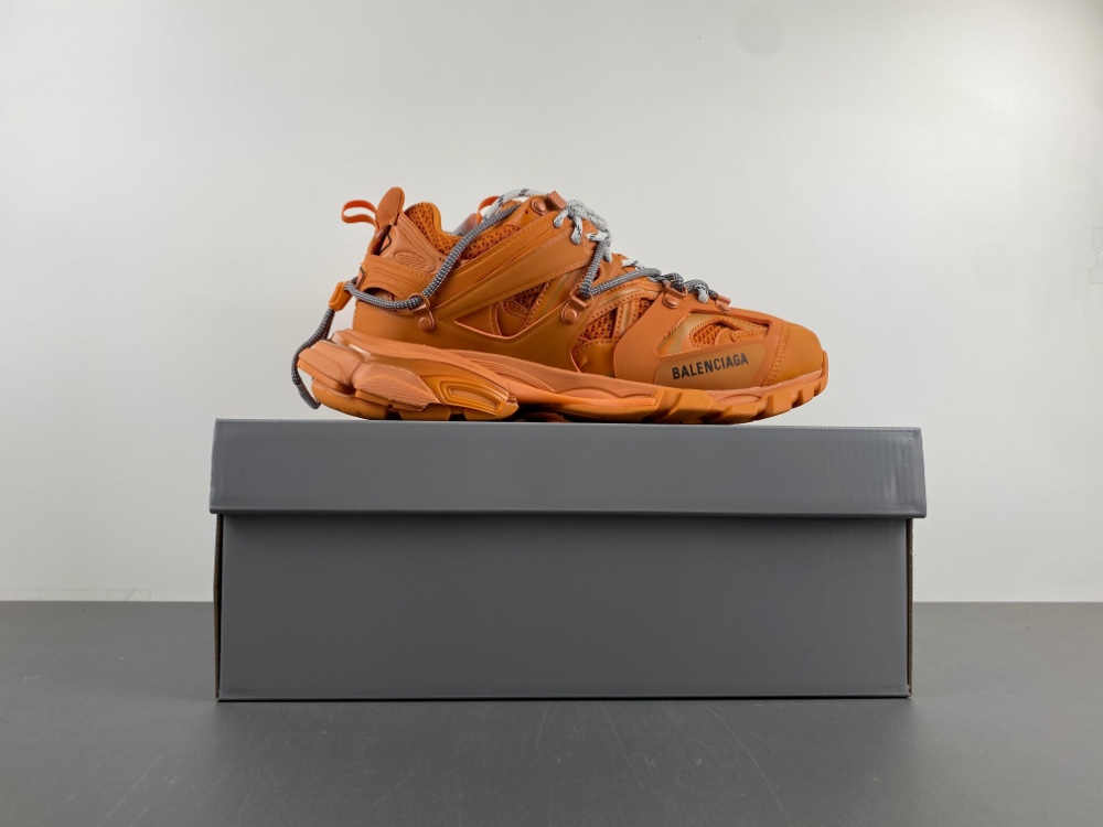 Balenciaga Track Trail Laces3.0  800592 WTRHK 7000