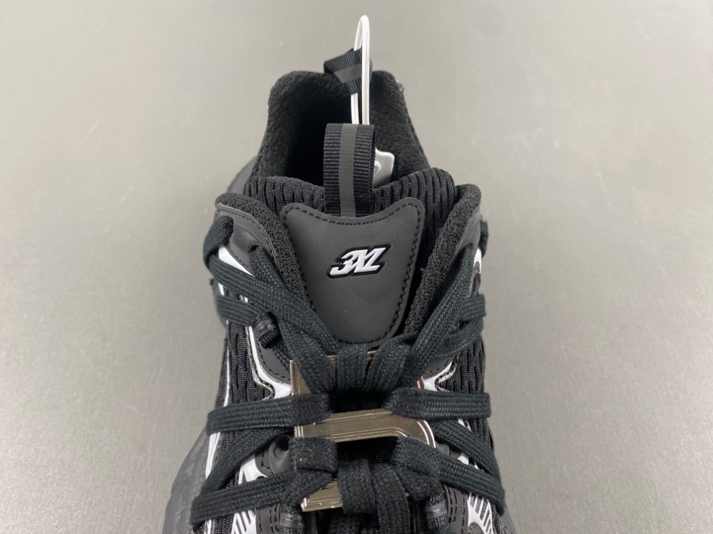 Balenciaga IAGA -PHANTOM SNEAKER 228G  825601 W3XCH 1011