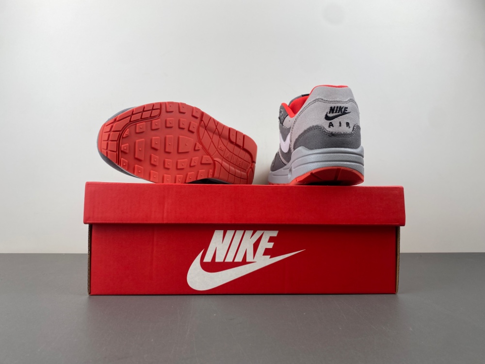 Nike Air Max 1 Premium  BV1977-011