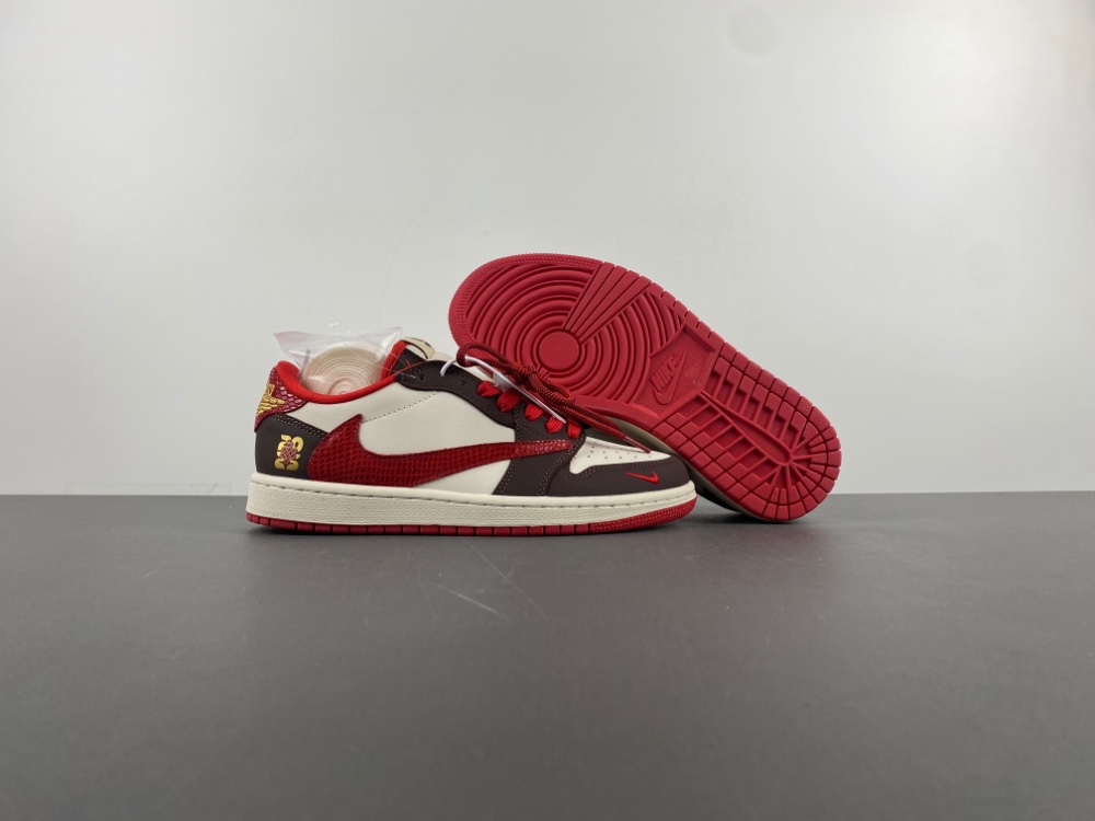 Fragment x Travis Scott x   Air Jordan 1 Low  CH6336-020