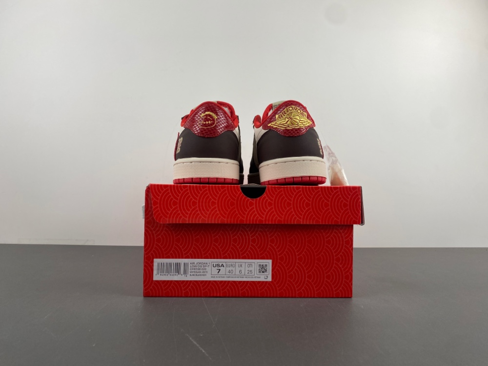 Fragment x Travis Scott x   Air Jordan 1 Low  CH6336-020